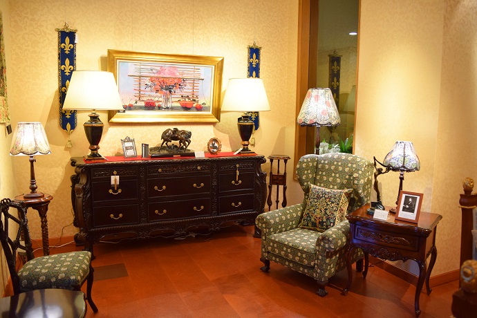 ホテル椿山荘東京ペルシャ絨毯展 高級輸入家具 クラシック家具のレノン